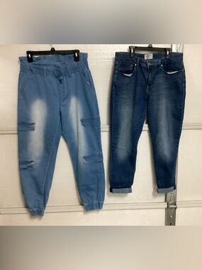 Two pair of women’s jeans, size 13